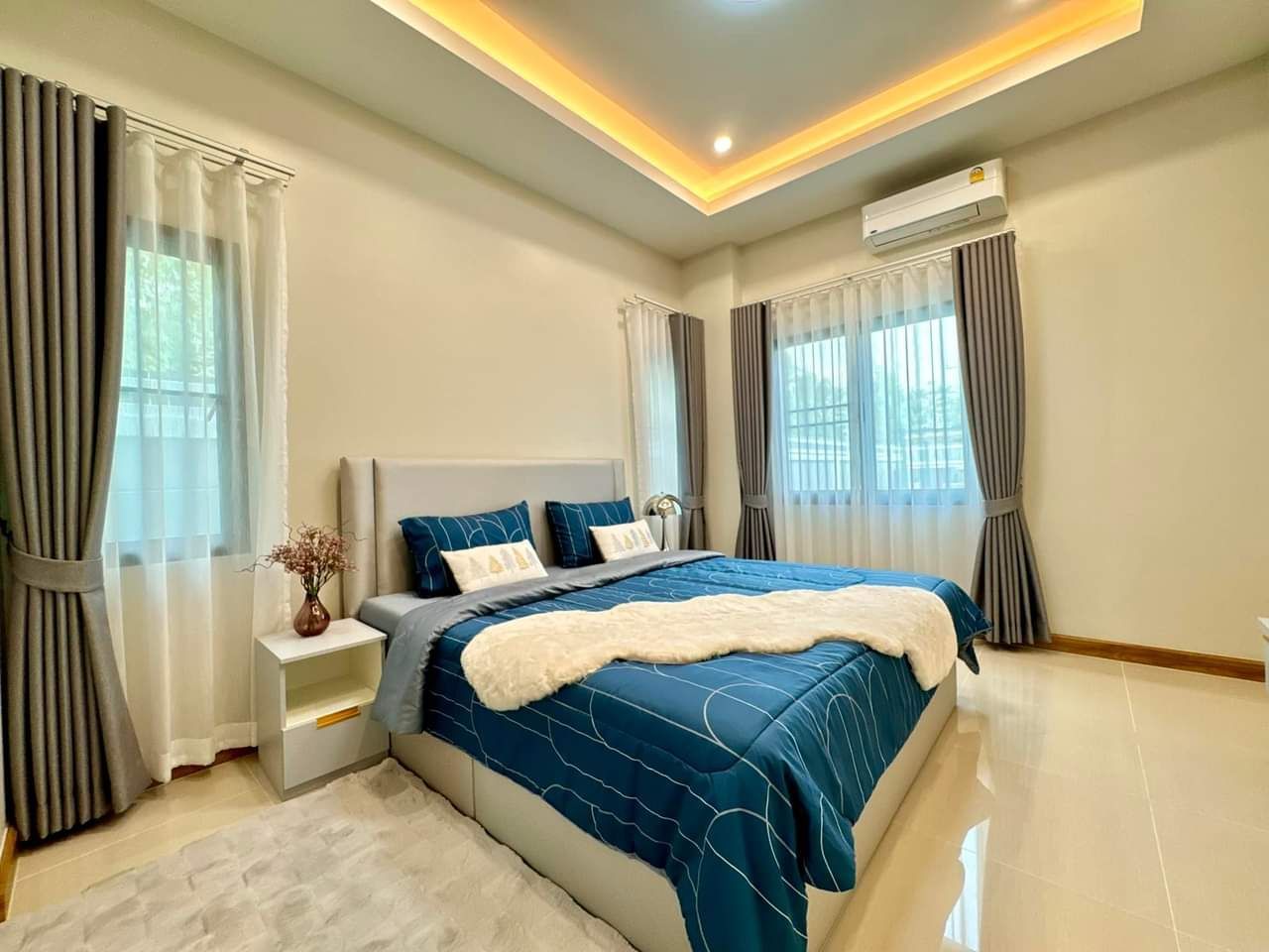 Hot Sale!! 3 Bedroom Pool Villa for Sale at East Pattaya