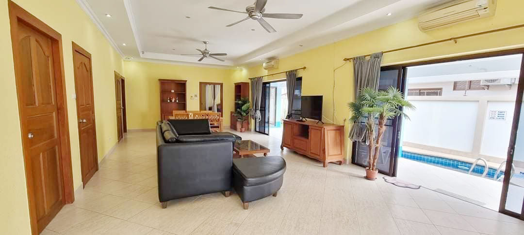 3 Bedroom House For Rent at Jomtien, Pattaya