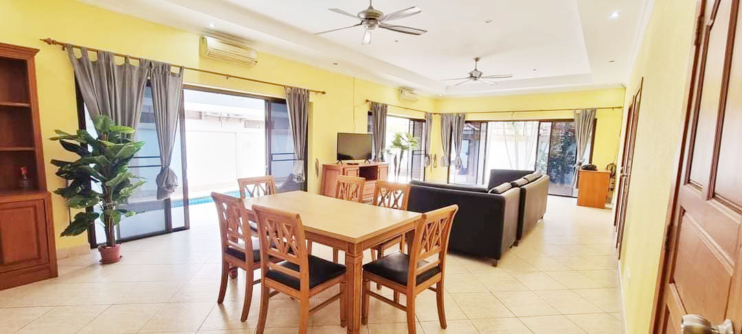 3 Bedroom House For Rent at Jomtien, Pattaya