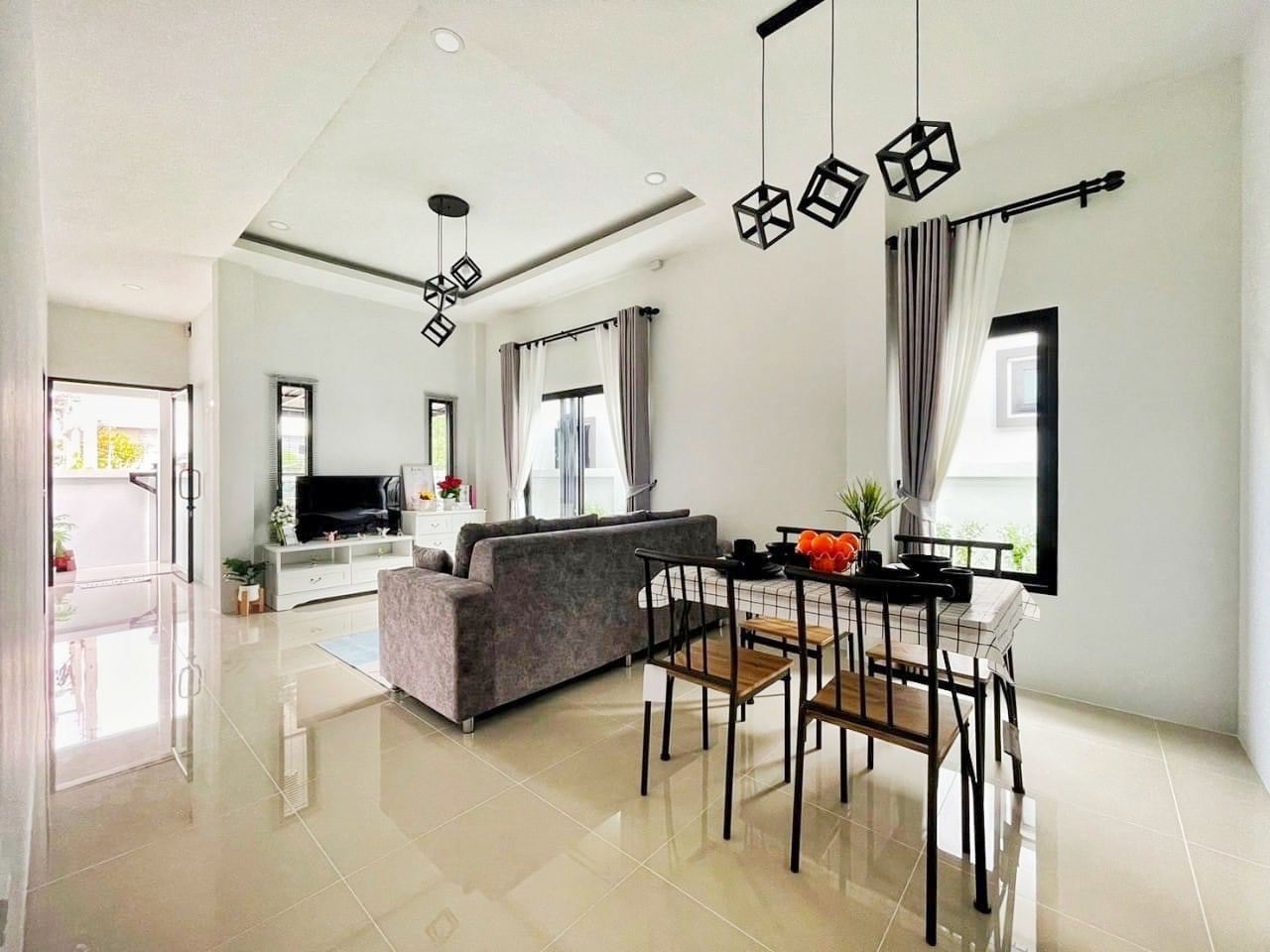 New Detached House with Modern Style in East Pattaya for Sale