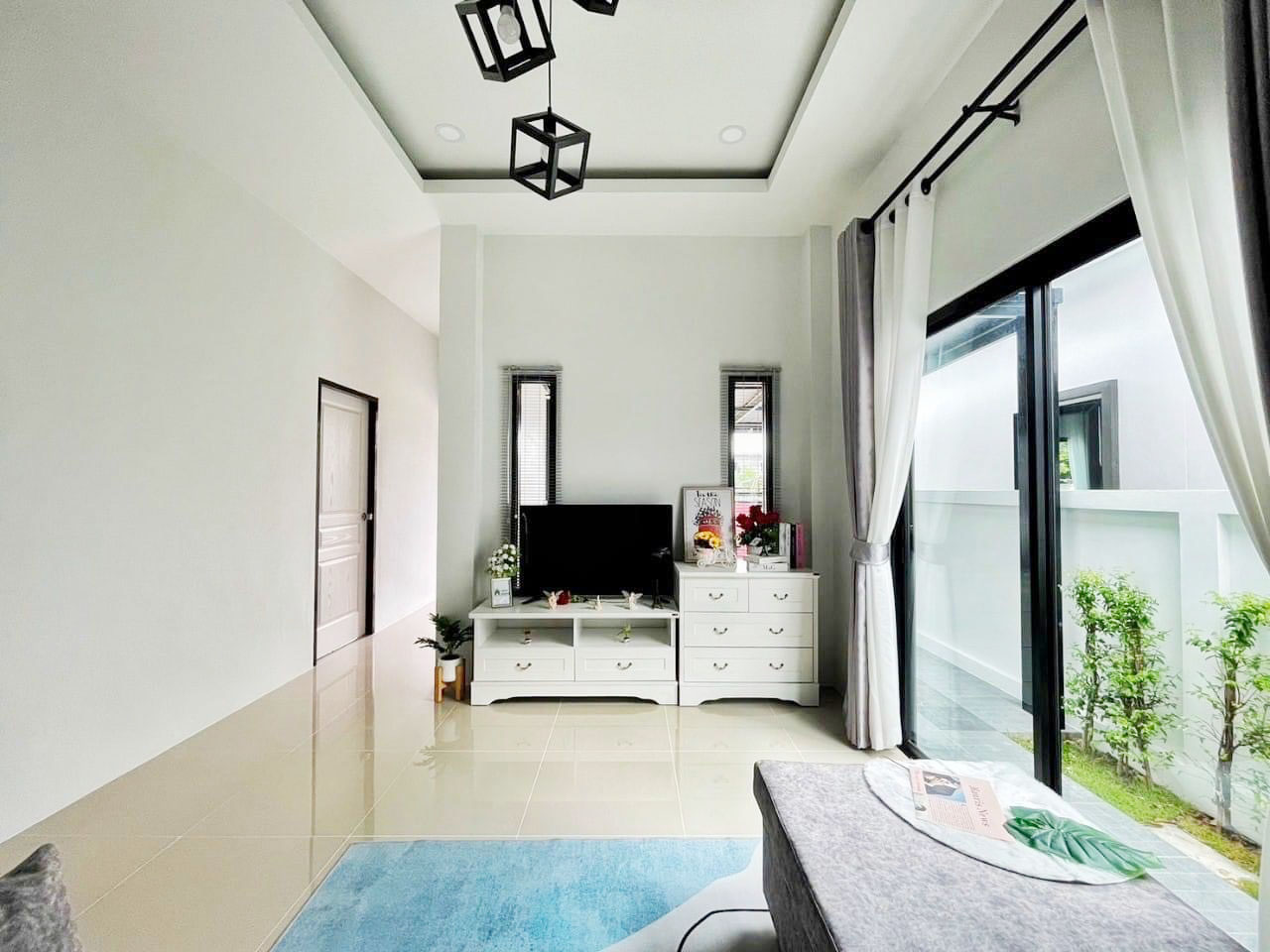 New Detached House with Modern Style in East Pattaya for Sale