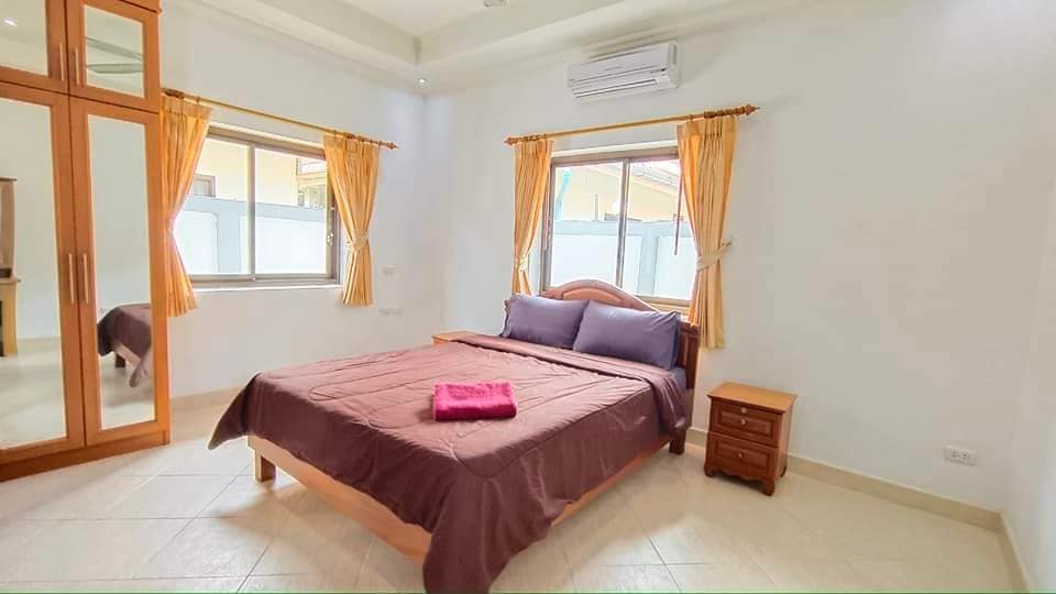 Pool Villa for Rent or Sale at Jomtien Pattaya