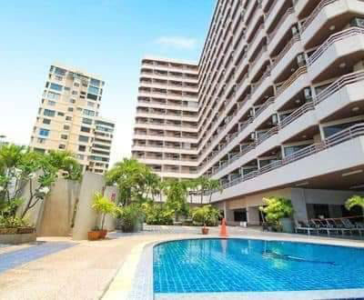 Sea View, Studio Condo on Pratamnak Hill Pattaya