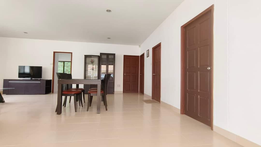 Special price!! A Single House with private pool for Sale