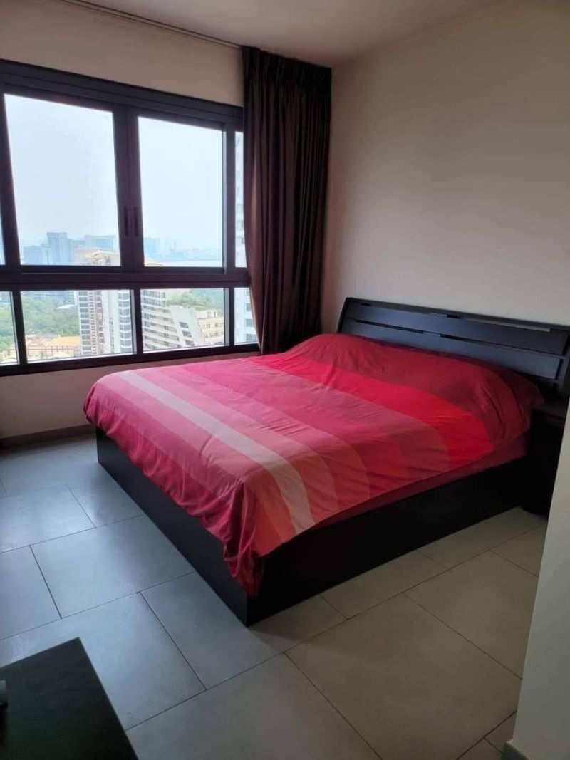 Beachfront 1 Bedroom Condo for Sale in Pattaya